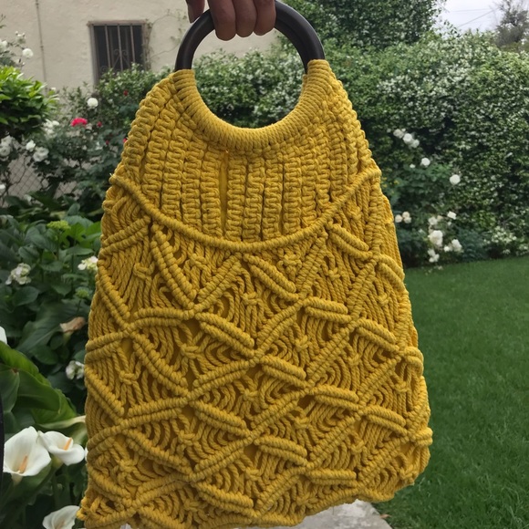 New Crochet Bag 2 colors available - Picture 7 of 7